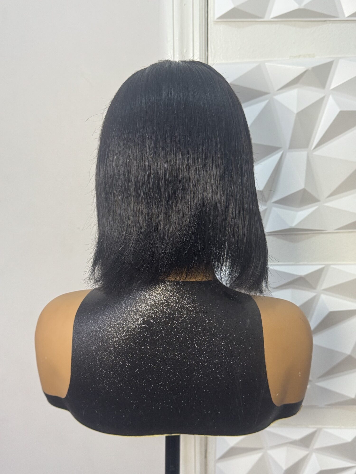 10 inches 100% Human Hair Short Bob Wig , Lightweight 5x5 closure - Image 3