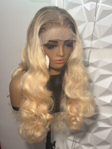 24 inches Bouncy Body Wave Lacer Front Human Hair Blend Wig - Blonde with Dark Brown roots, Heat-Safe